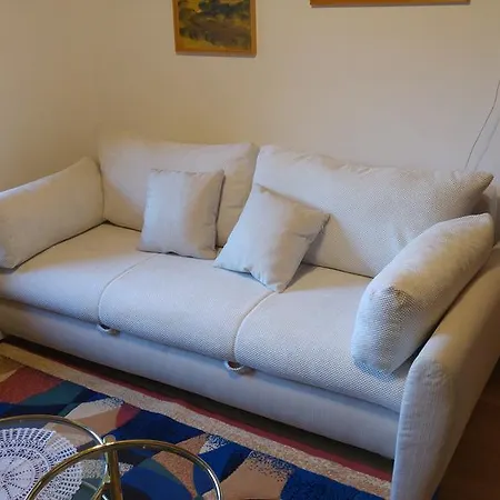 Apartman Majkic, Marija Majkic, Sobodajalka