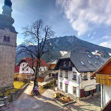 Apartman Majkic, Marija Majkic, Sobodajalka Kranjska Gora